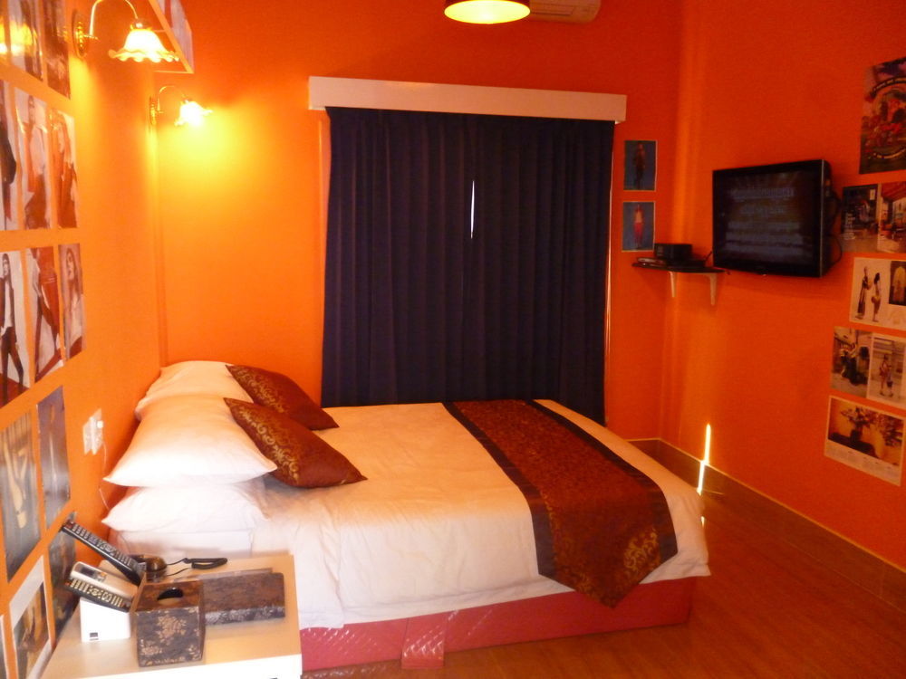 White Rabbit Hostel Siem Reap (Adults Only) Zewnętrze zdjęcie