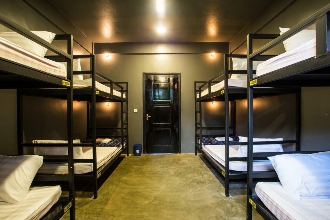 White Rabbit Hostel Siem Reap (Adults Only) Zewnętrze zdjęcie